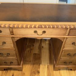 Antique Maple wooden desk Drawers Leather Top 