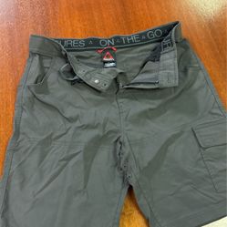 Size 34 Men’s Shorts Gerry Stretch 