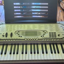 Casio Keyboard 