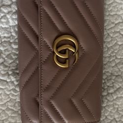 Gucci GG Marmont Matelassé Leather Wallet (Dusty Pink)
