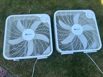 2x Utilitech 20” Box Fans