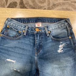 True religion Cut Off Jeans Size 14(kids)