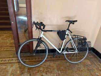 White and black fixie ( want gone )