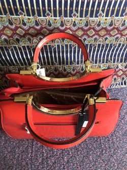 Hand bag