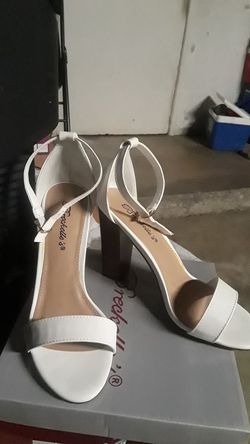 Heels size 7