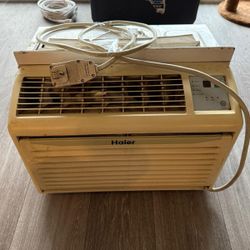 AC UNIT