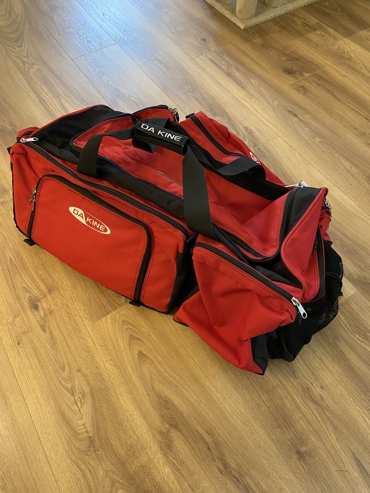 Dakine Large Duffle Bag