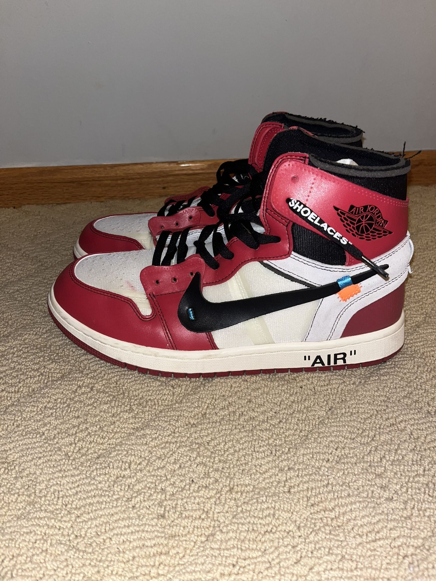 Size 13 Off-White x Air Jordan 1 Retro High OG 'Chicago'