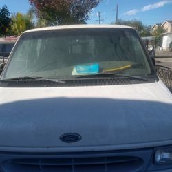 2003 Ford Econoline