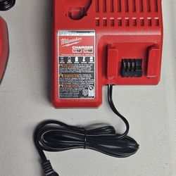 Milwaukee M18 and M12 battery charger (brand new)