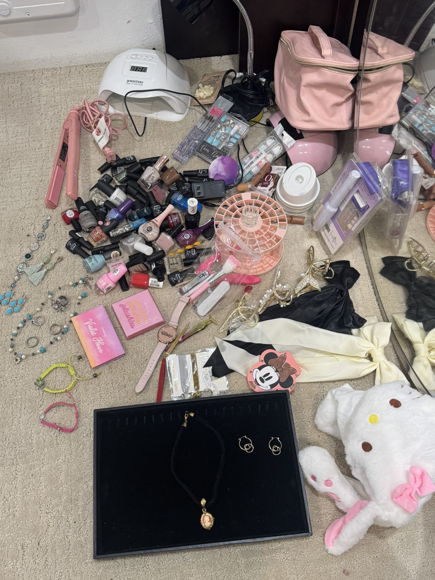 Hair, Face And Nails Accessories +jewerly