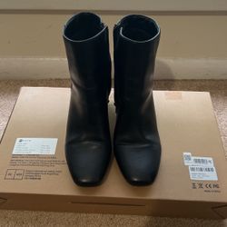 Size 11 Black Man made Leather Boots