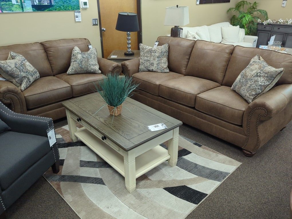 SOFA AND LOVESEAT SET 