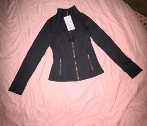 Lululemon zip up