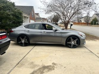 22” Rims And Tires