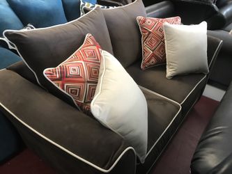 Brand new sofa and Loveseat