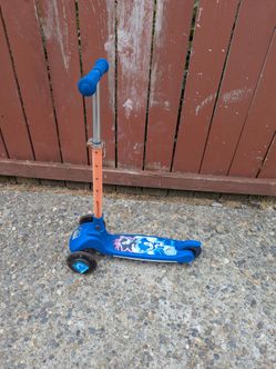Toddler Sonic the Hedgehog Scooter
