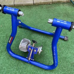 Like New Bike Trainer by Blackburn TRAKSTAND FLUID 