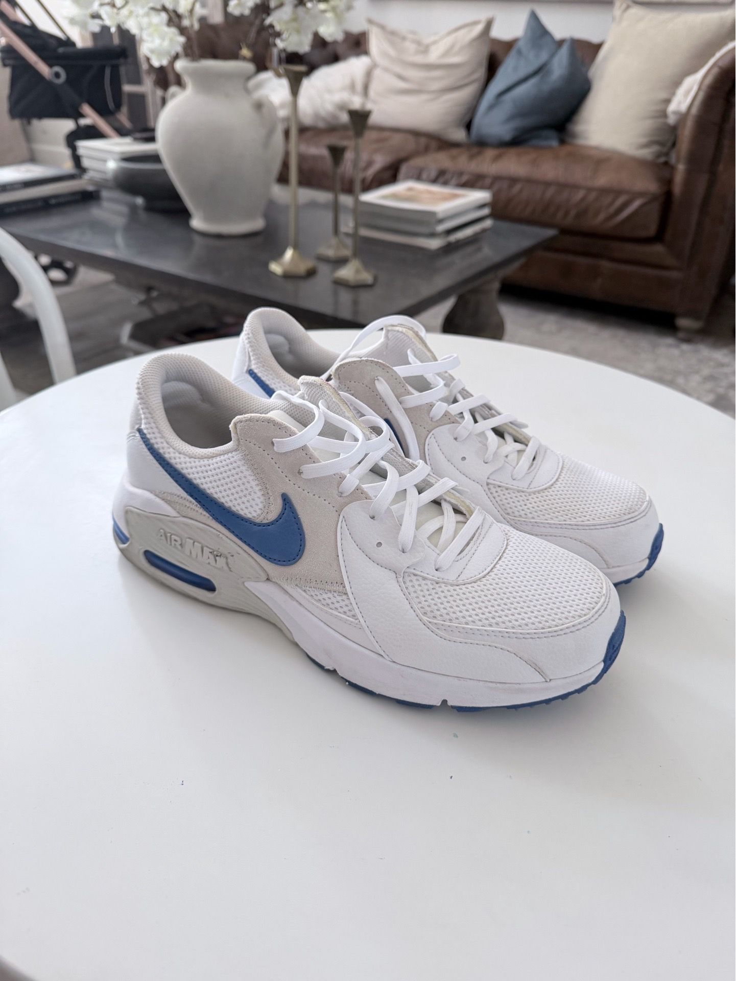 Nike shoes