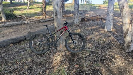 XXL Full suspension mountain bike. Fuel ex 8