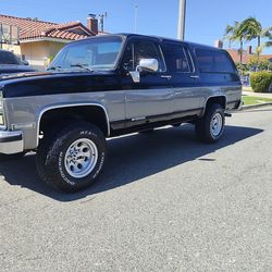 1990 GMC Suburban 2500