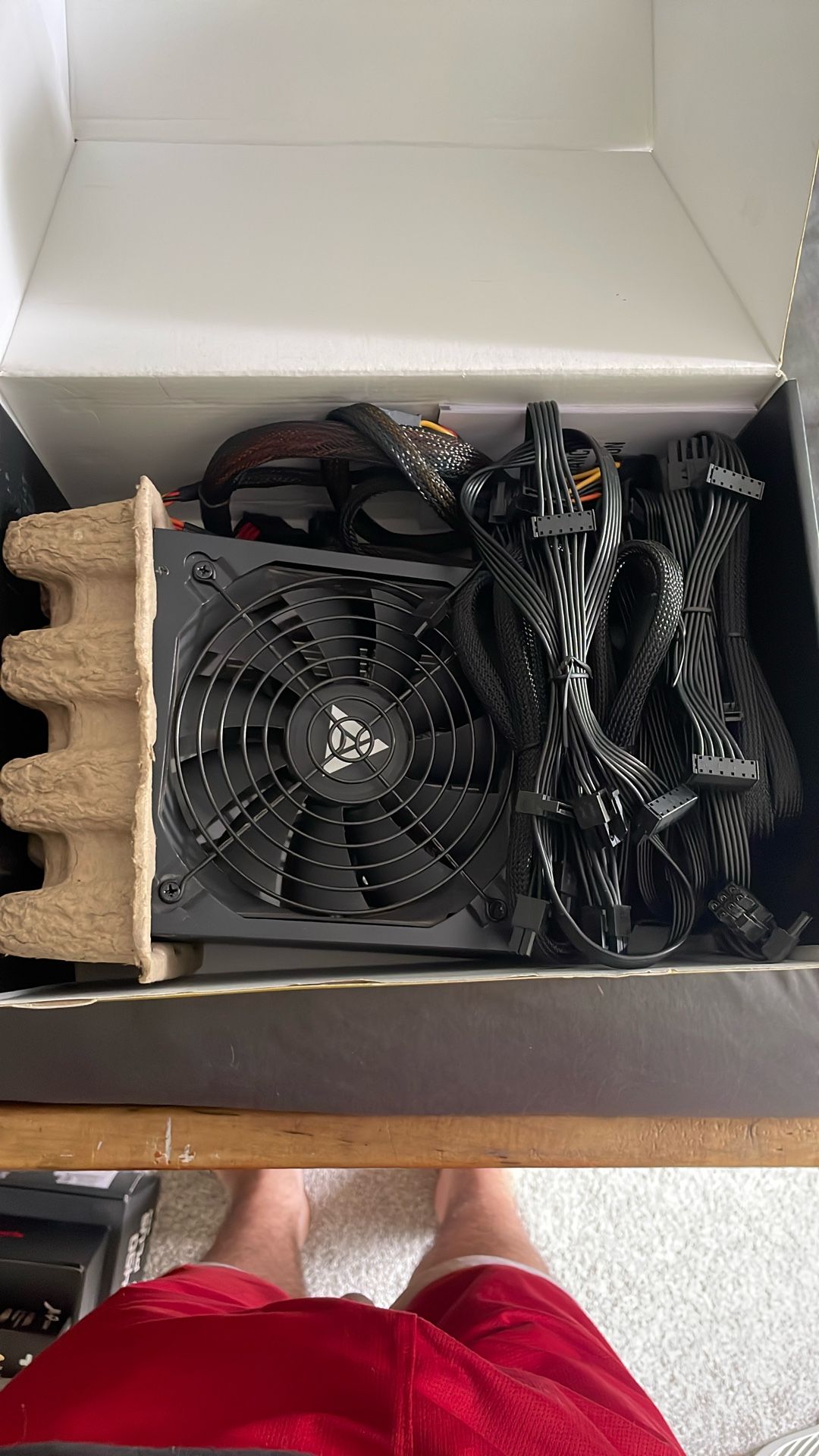 Apevia 600w 80+ Psu