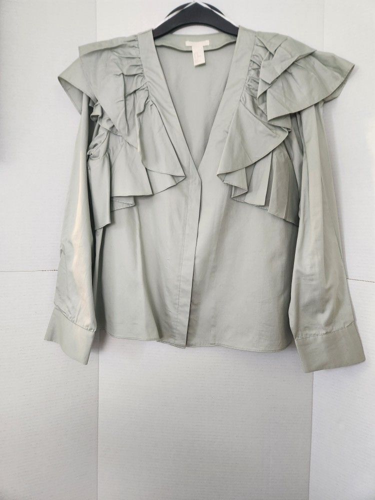 H&M Shirt Blouse Women's Size 10 Light Green Ruffled Shoulder Long Sleeve Top 