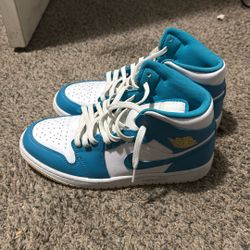Air Jordan Retro High Og Blue And Yellow