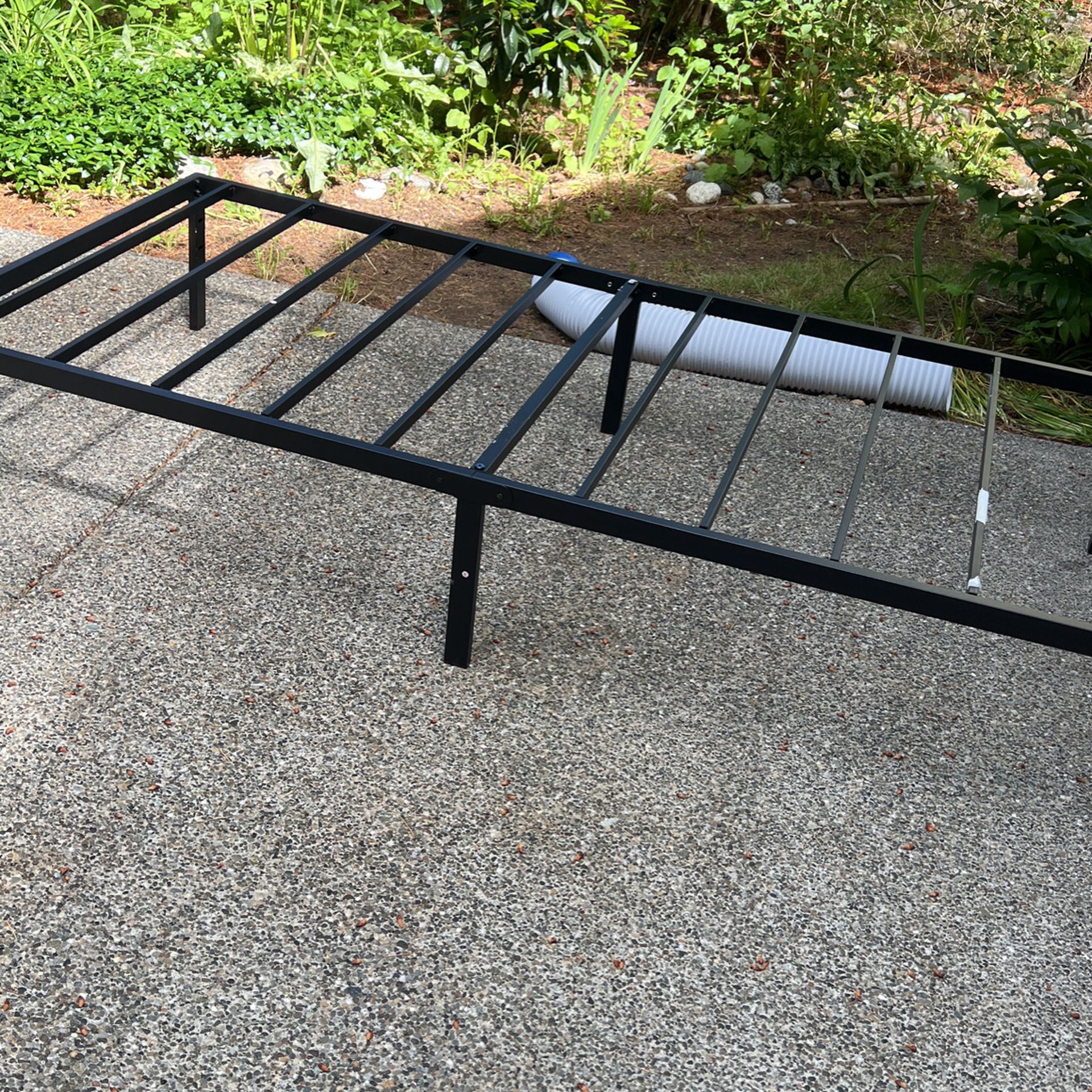 14 Inch Twin Xl Bed frame 