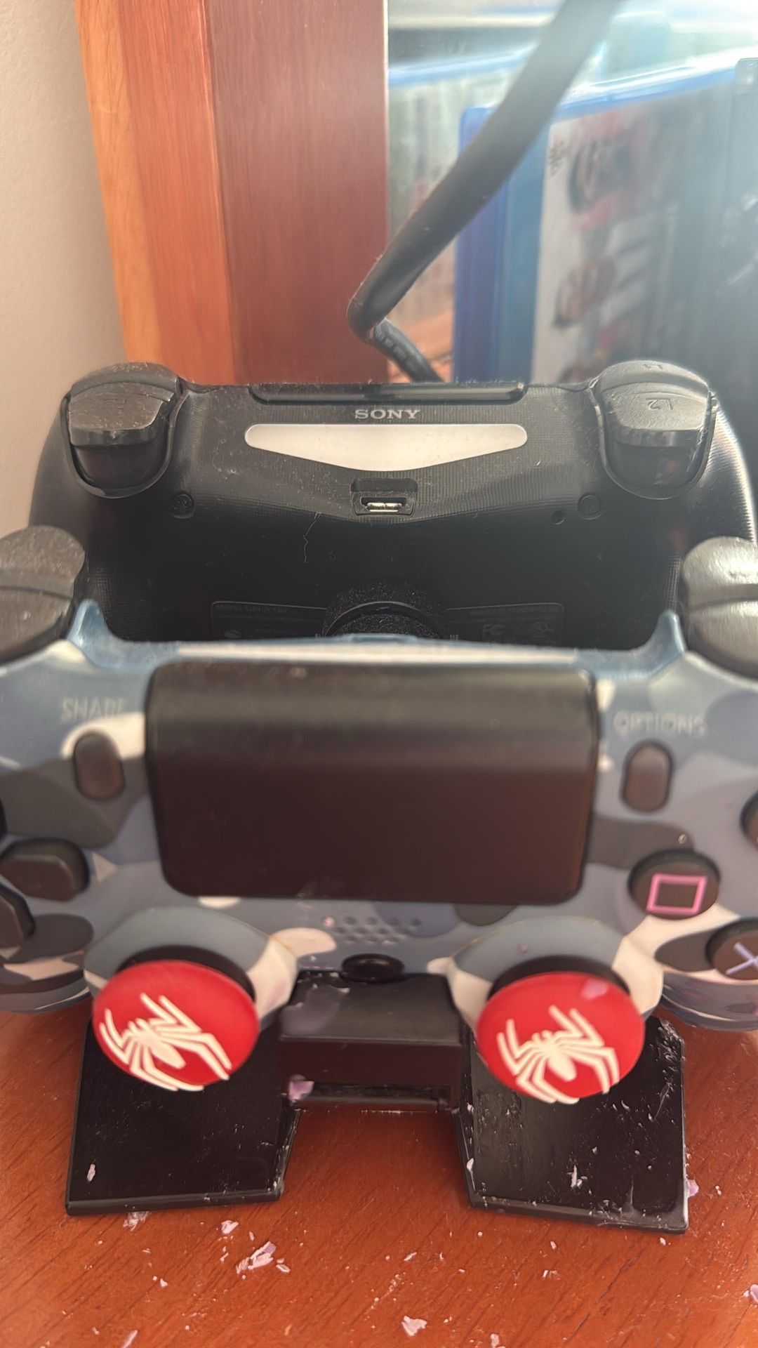 Play 4