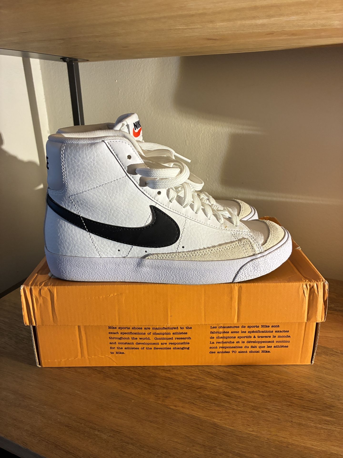 Blazers NIKE Blazer Mid '77 Women's Shoes