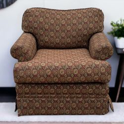 Braman Furniture Thick Fabric Club Chair w/ Sock Armrests