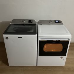 (DELIVERY INCLUDED 🚚) MAYTAG Washer & GAS Dryer Set 