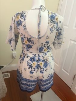 Floral Print Short Sleeve Romper
