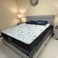 Brand New Queen Bed Set 