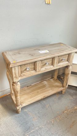 (In store) French Country Style Sofa Table