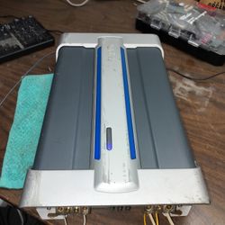 Infinity Subwoofer Amplifier 