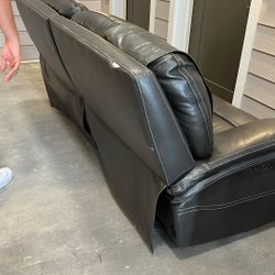 Free Couch Pick Up Today