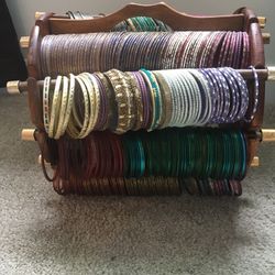 Bangle/ Bracelet Holder (bangles included)