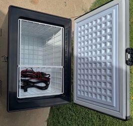 Whynter 45 Qt. Portable Refrigerator