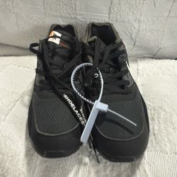 Nike Black Zip Tide Brand New