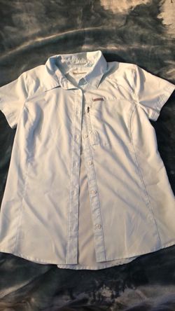 Columbia women’s shirt