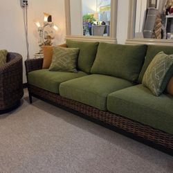 Outdoor Swivel Chair and Green Sofa (Patio New)