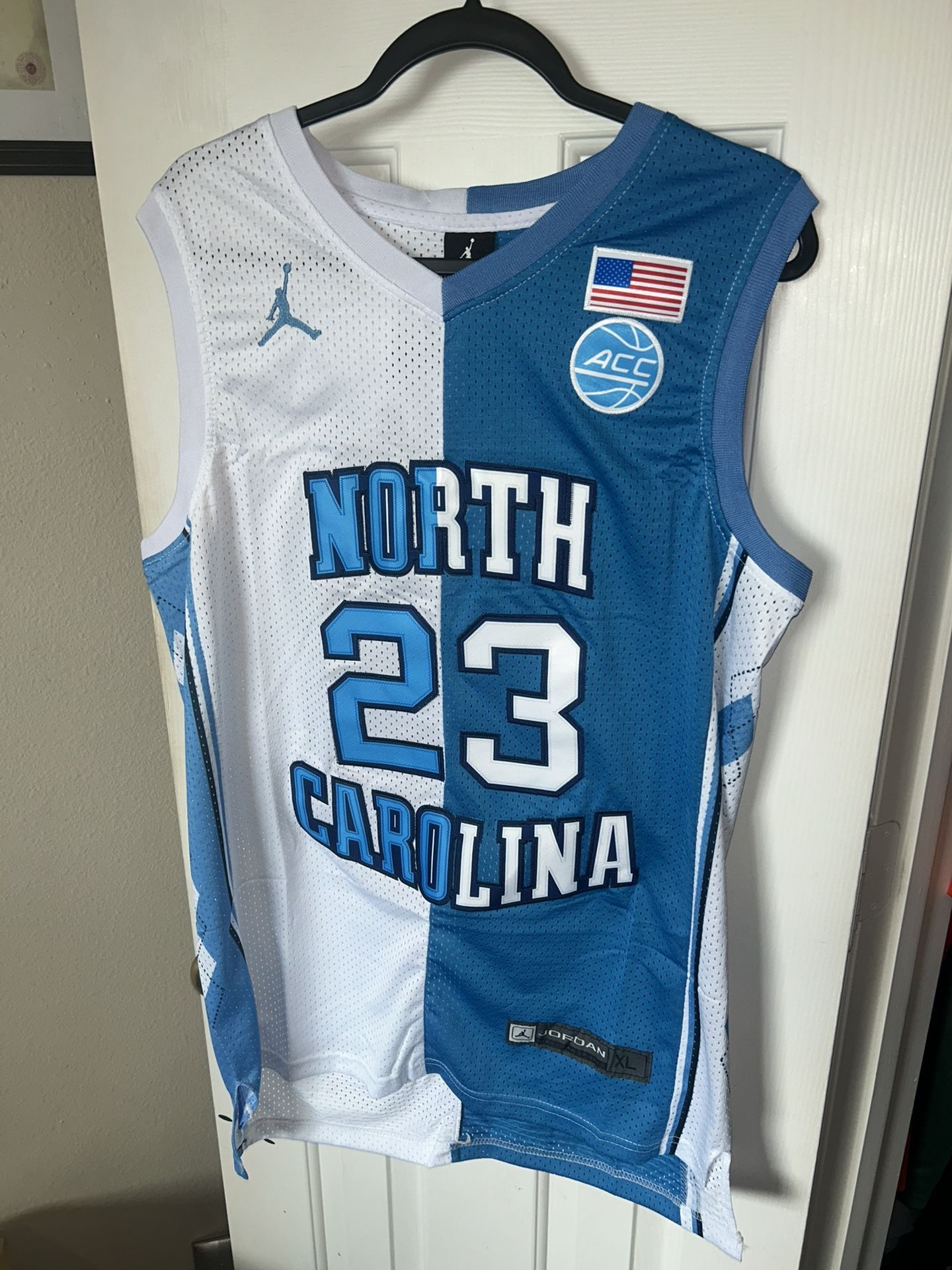 Jordan UNC Tar Heels blue basketball jersey Size XL
