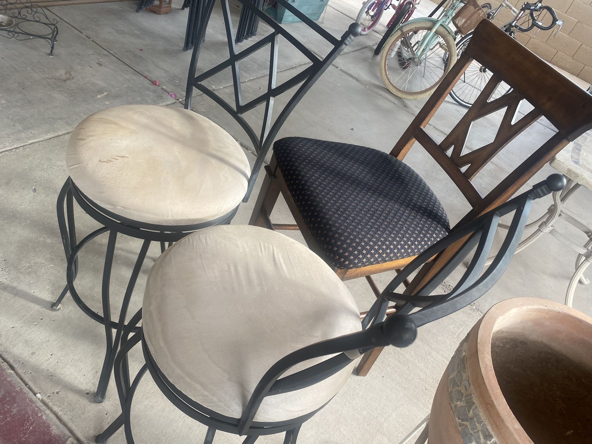 Chairs, two of them move, they spin, they turn