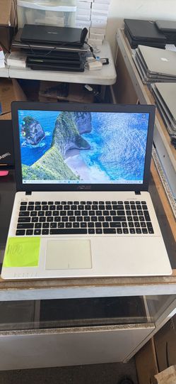 ASUS Laptop 15 inch