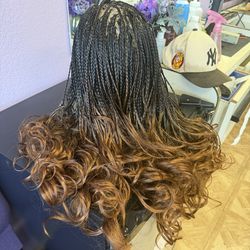 Nonnie’s Knotless Braided Wig