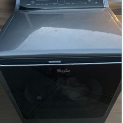 WHIRLPOOL CABRIO GAS STEAM DRYER 8.8 CU FT  MEGA CAPACITY “WORKS GREAT”