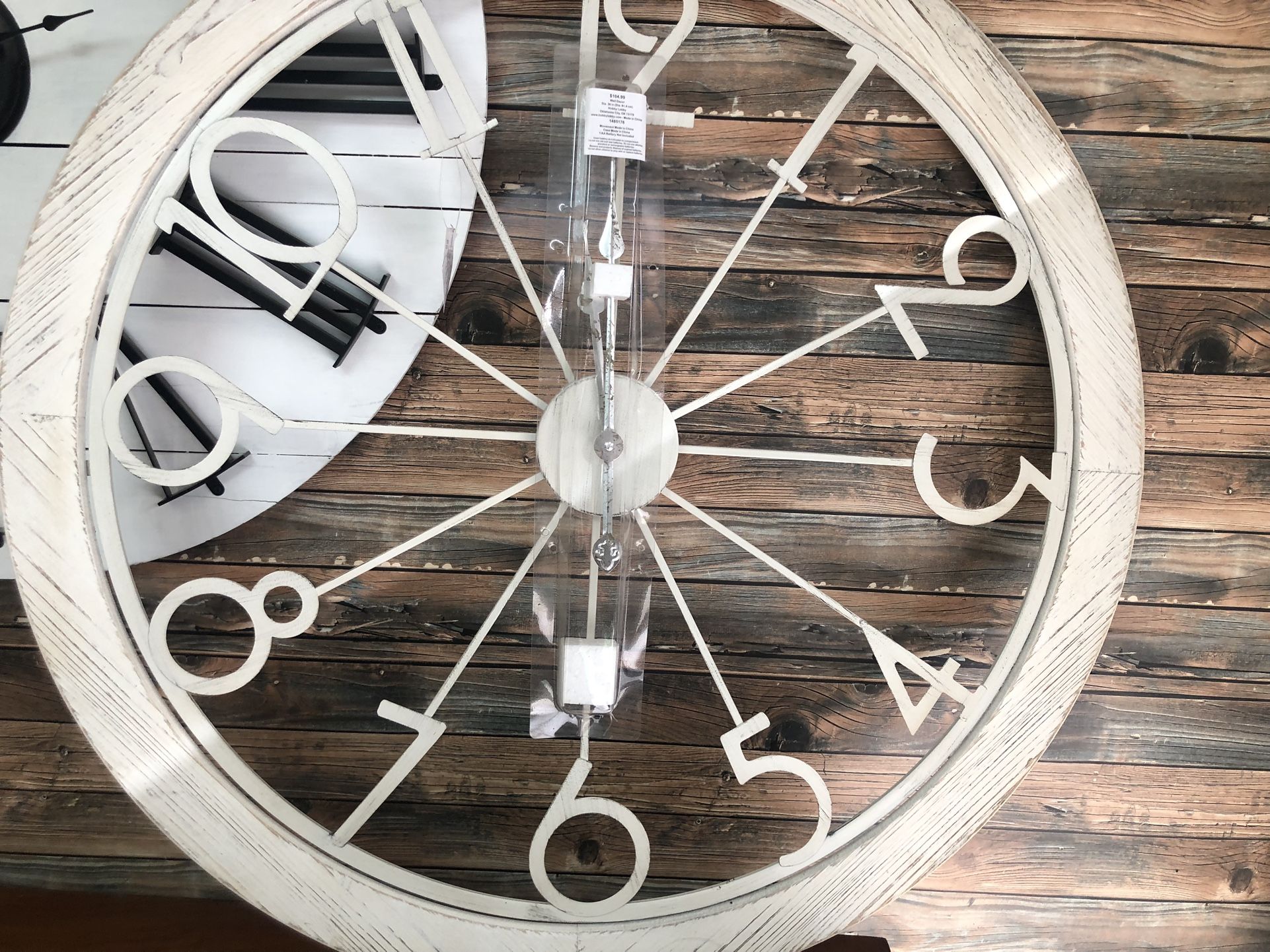 Beautiful Farmhouse Style Wall Clock