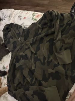 Old Navy Olive Green Sherpa Pullover Hoodie